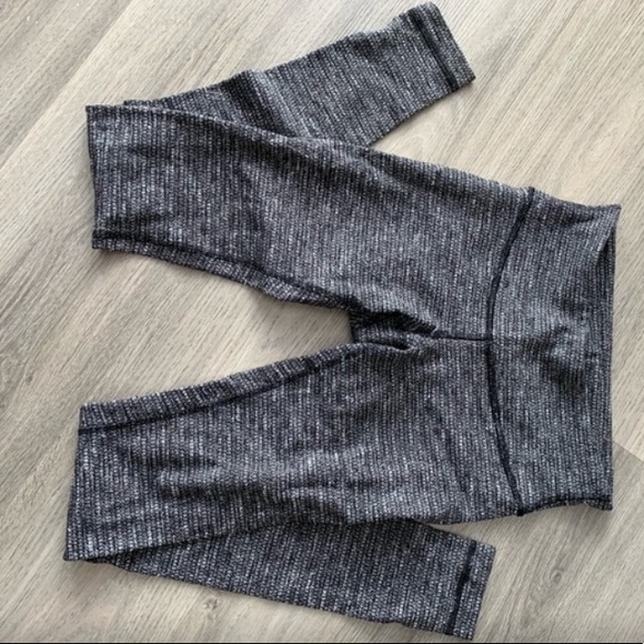 Lululemon leggings yoga pants - Picture 1 of 4